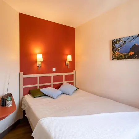 Le Village - C4319 By Interhome *